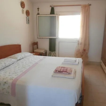 Camilla E Giulia Apartman *